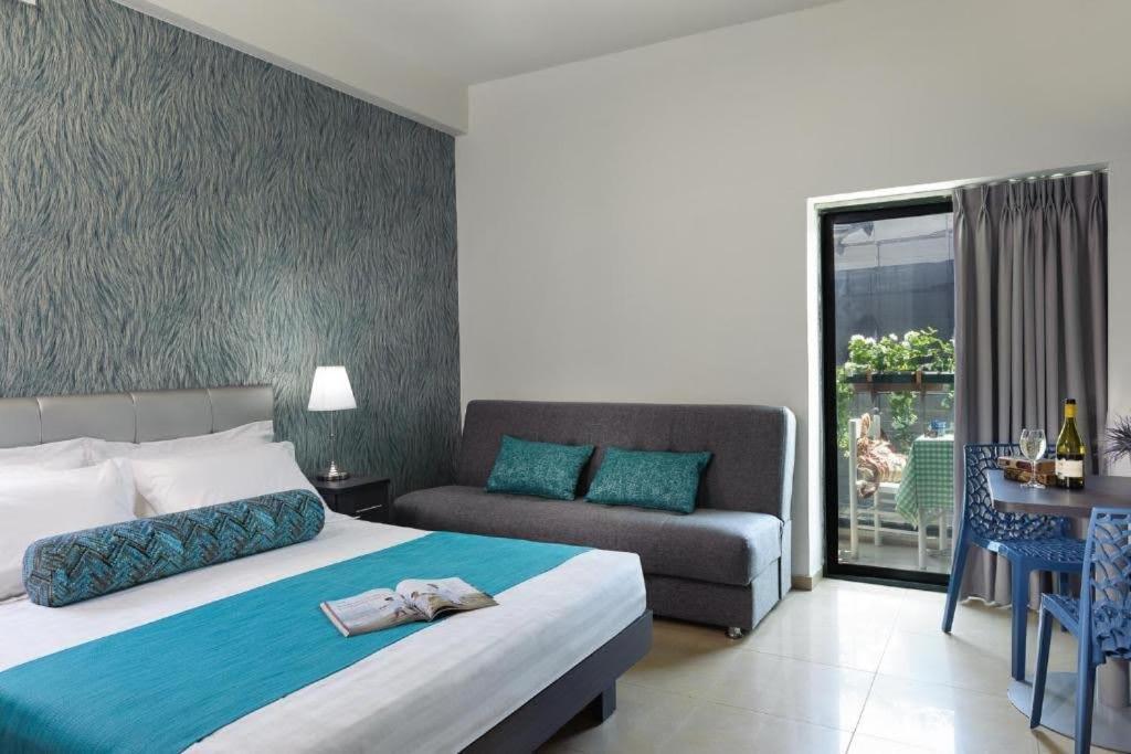 H7 Tlv Hotell Tel Aviv Eksteriør bilde