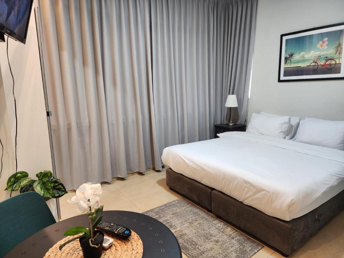 H7 Tlv Hotell Tel Aviv Eksteriør bilde