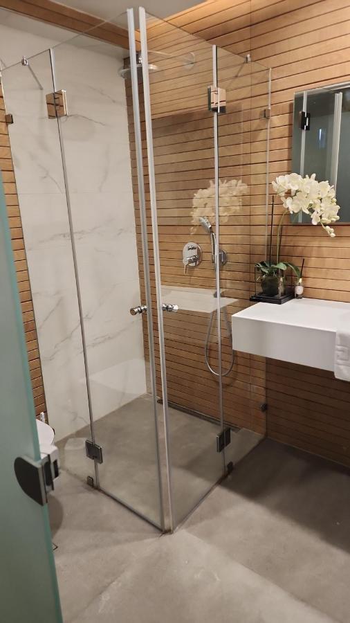 H7 Tlv Hotell Tel Aviv Eksteriør bilde