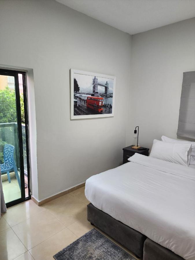 H7 Tlv Hotell Tel Aviv Eksteriør bilde